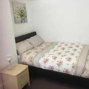  Apartment Alphalink United Kingdom